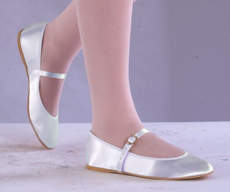Child white satin bridesmaid shoe 